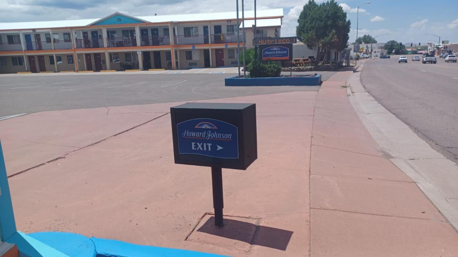 Howard Johnson By Wyndham Springerville Εξωτερικό φωτογραφία